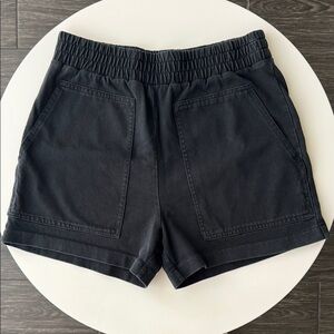 Aritzia Wilfred Free Women's Black Casual Shorts Small